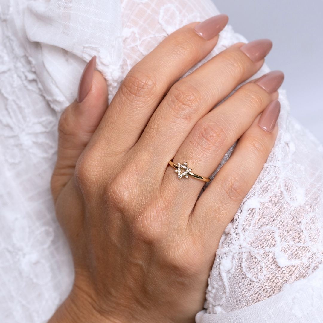 Leah David Star Ring - Gold