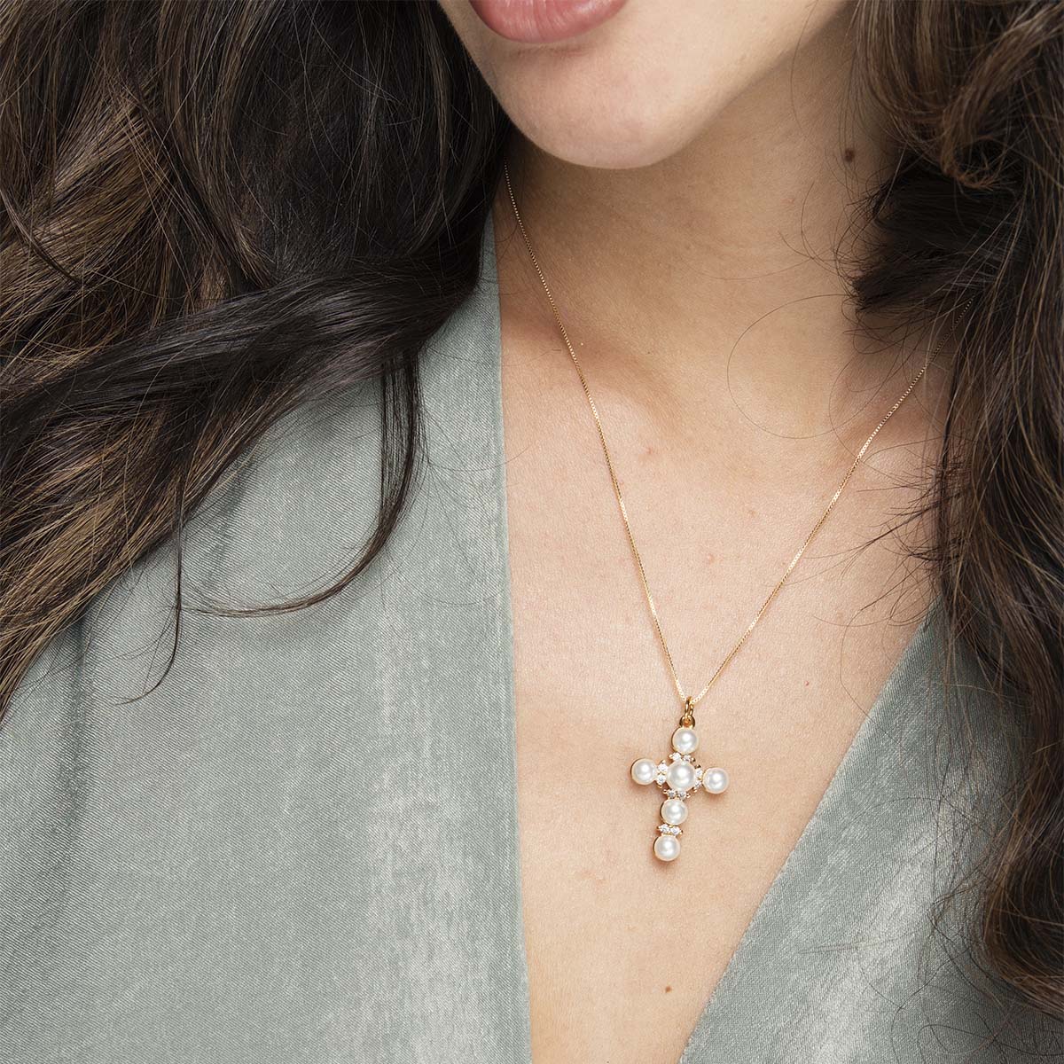 Ariana Pearl Cross Necklace