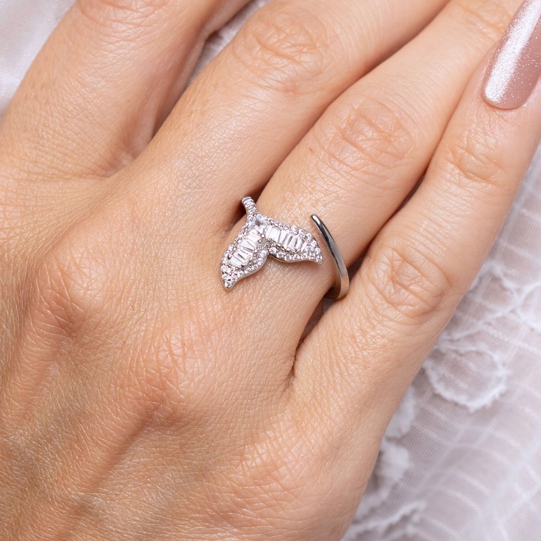Mermaid Ring - White Rhodium