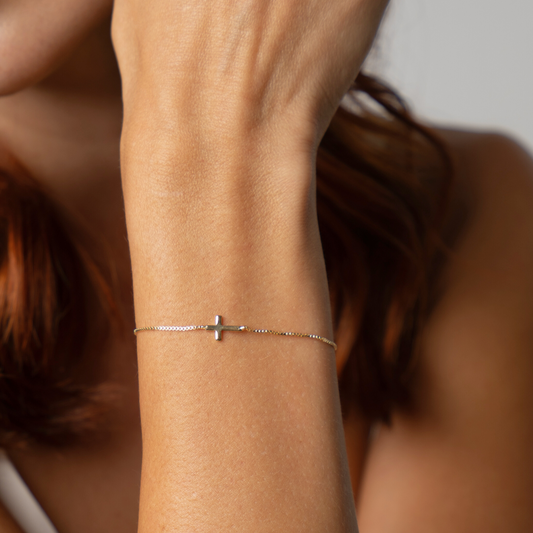 Mini Cross Bracelet