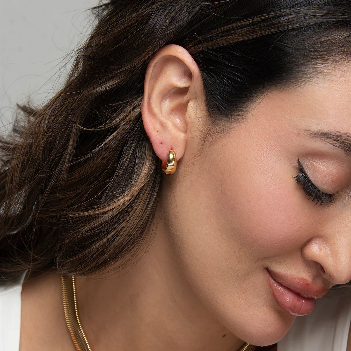 Emma Flat Choker + Camille Hoops