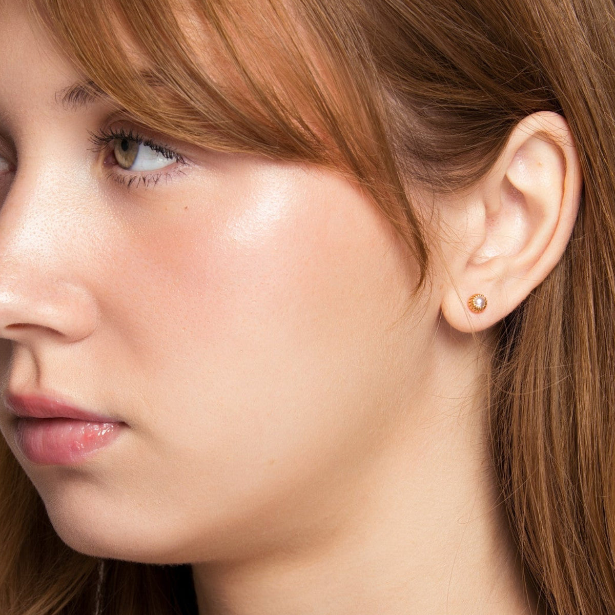 Amara Pearl Flat Back Earrings